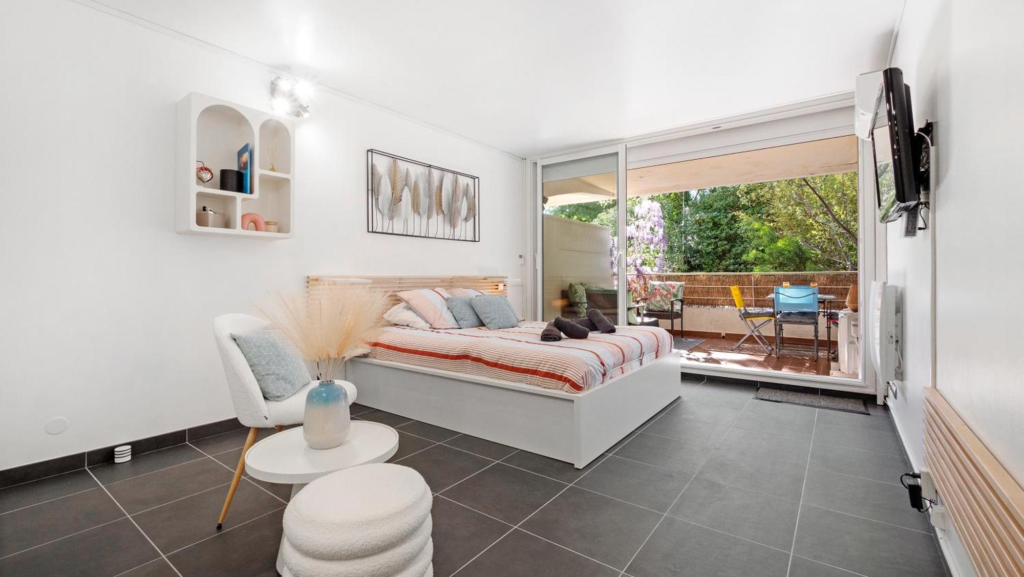 Апартаменты Casa Laura -Parking - Pool Сен-Тропе Экстерьер фото